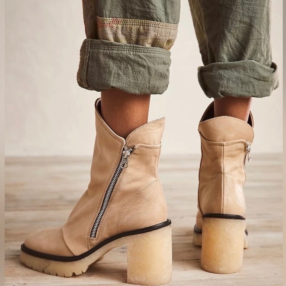 Free People Women's Jack Zip Ankle Boots Chunky Slouchy size 41 Boho Utility